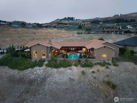 100 Ridgeview Drive Chelan WA 98816