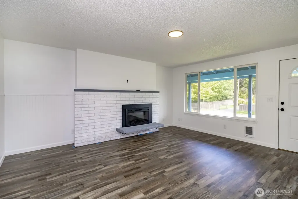 3506 114th Avenue E Edgewood WA 98372