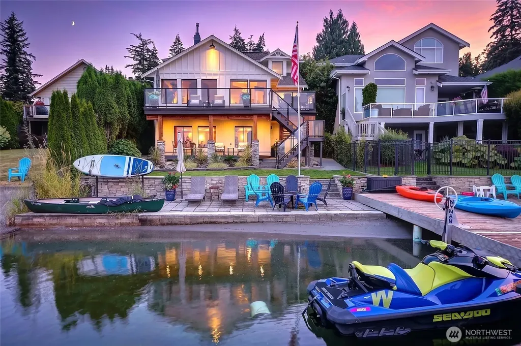 15219 W Lake Goodwin Road Stanwood WA 98292