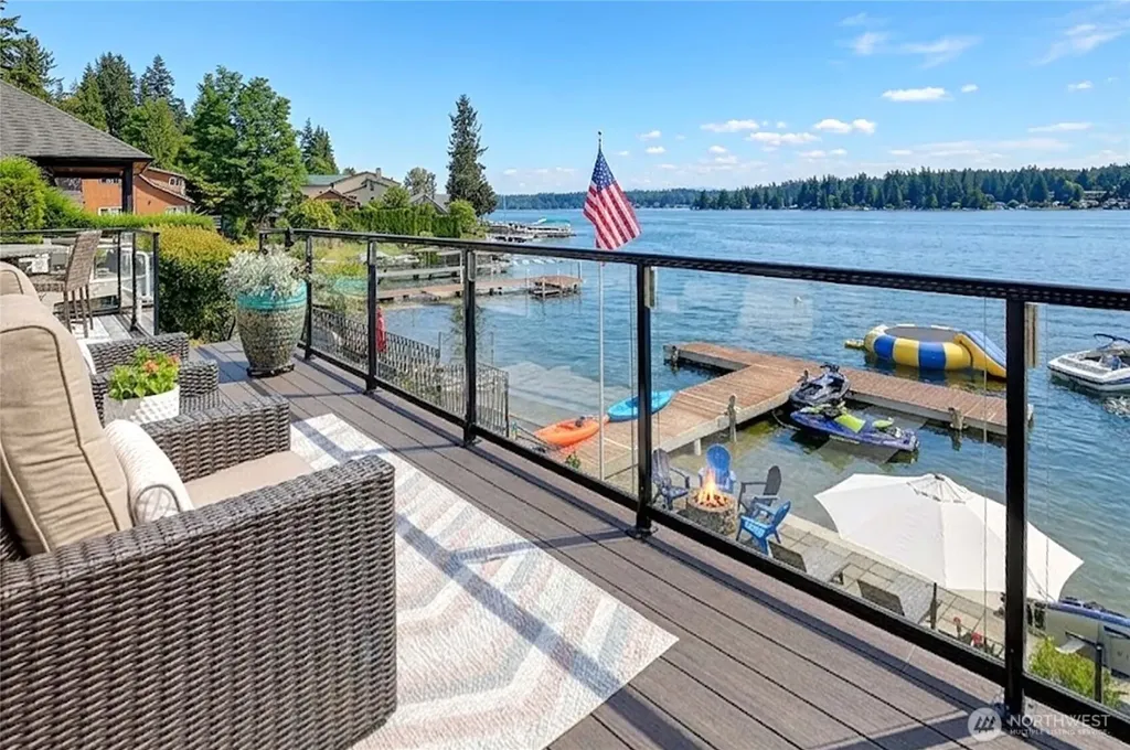 15219 W Lake Goodwin Road Stanwood WA 98292