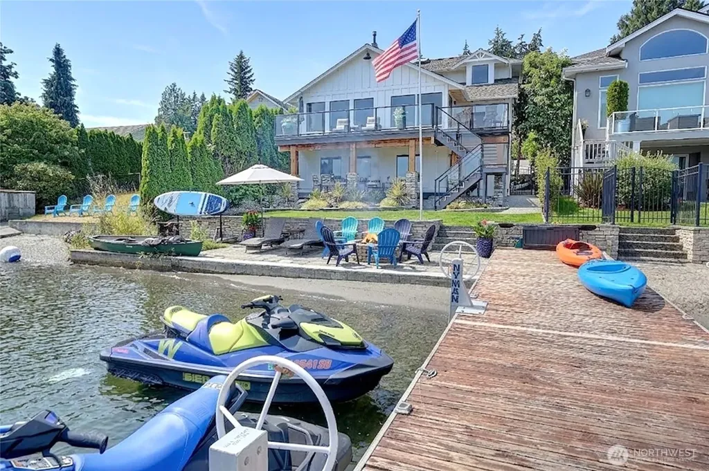 15219 W Lake Goodwin Road Stanwood WA 98292