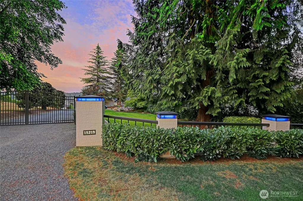 15219 W Lake Goodwin Road Stanwood WA 98292