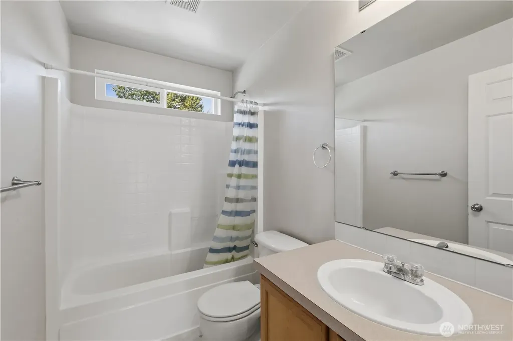 14803 48th Avenue SE Everett WA 98208