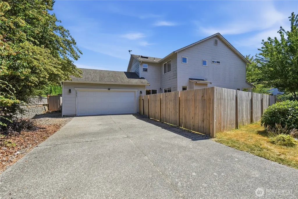 14803 48th Avenue SE Everett WA 98208