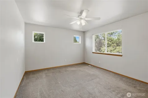 14803 48th Avenue SE Everett WA 98208