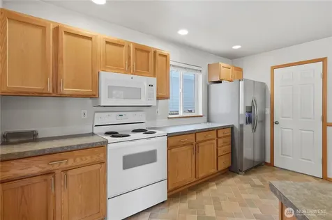14803 48th Avenue SE Everett WA 98208