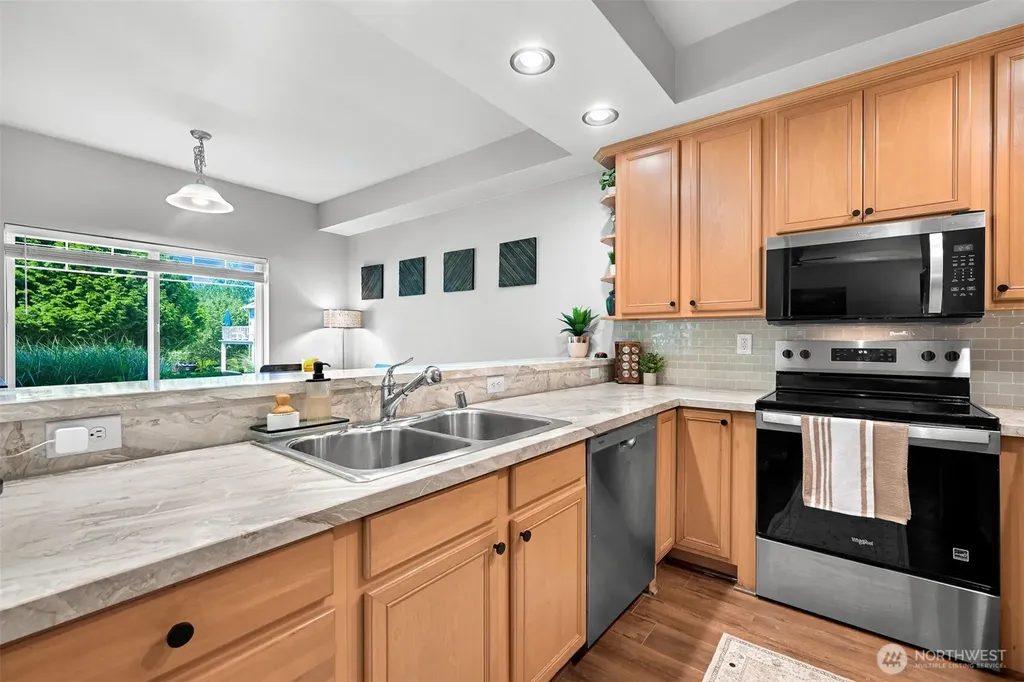 4625 Celia Way Bellingham WA 98226