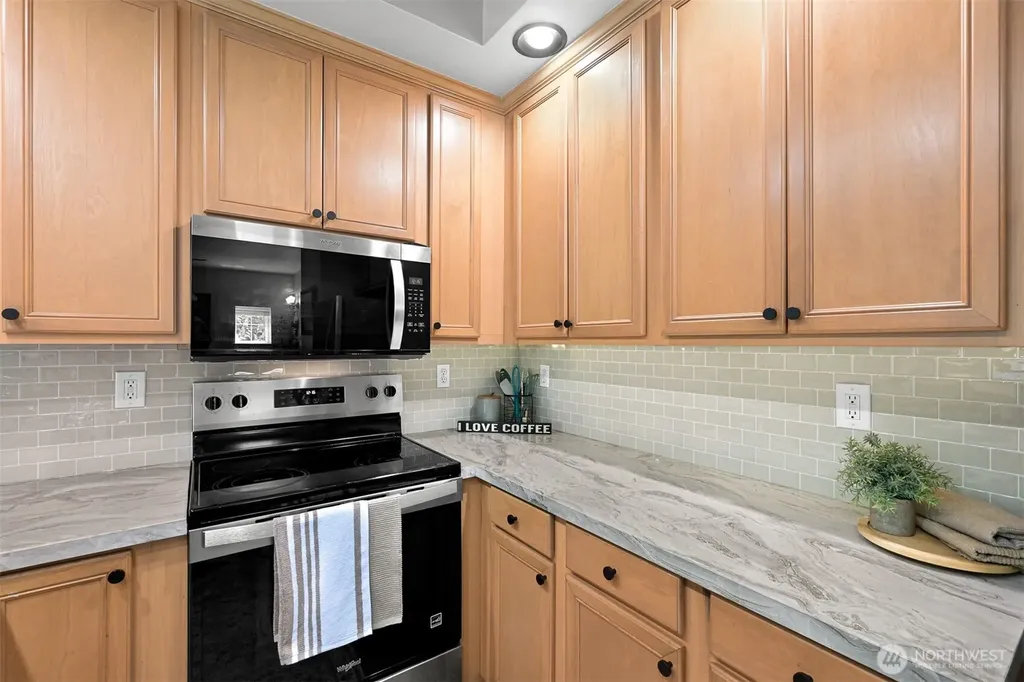 4625 Celia Way Bellingham WA 98226