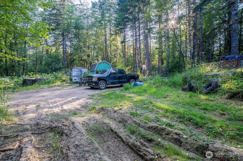 1952 E Agate Road Shelton WA 98584