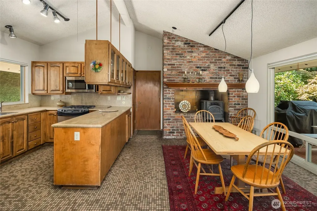 9226 SE 60th Street Mercer Island WA 98040