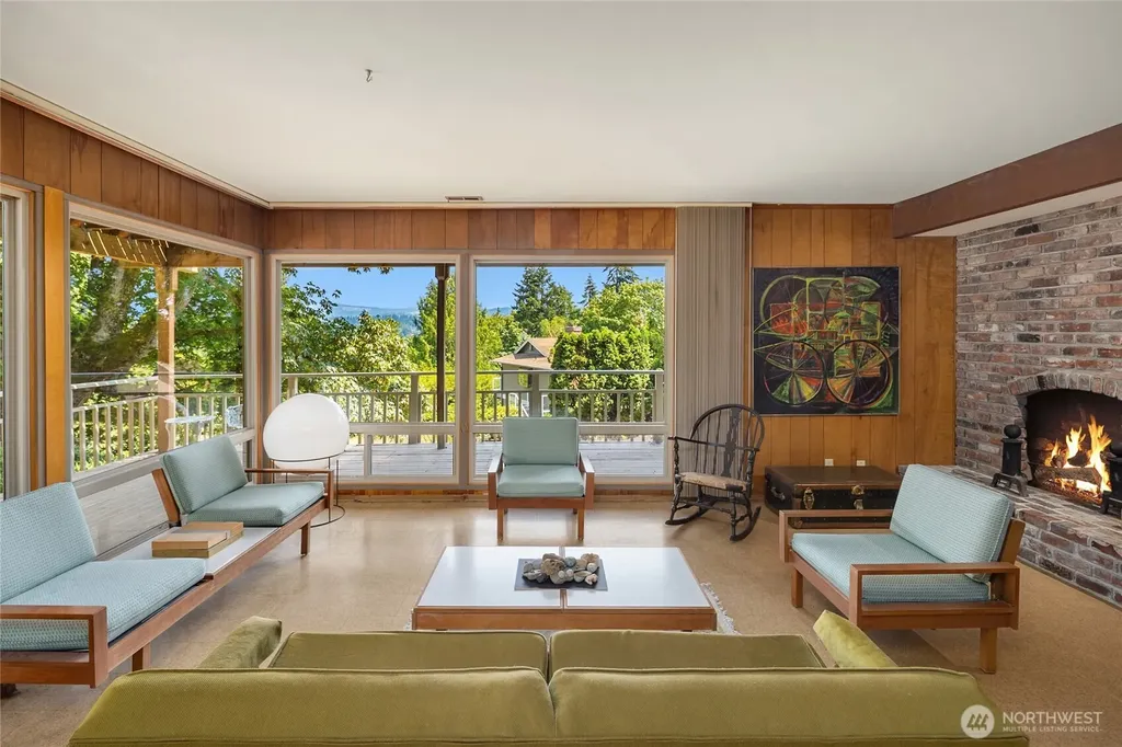 9226 SE 60th Street Mercer Island WA 98040