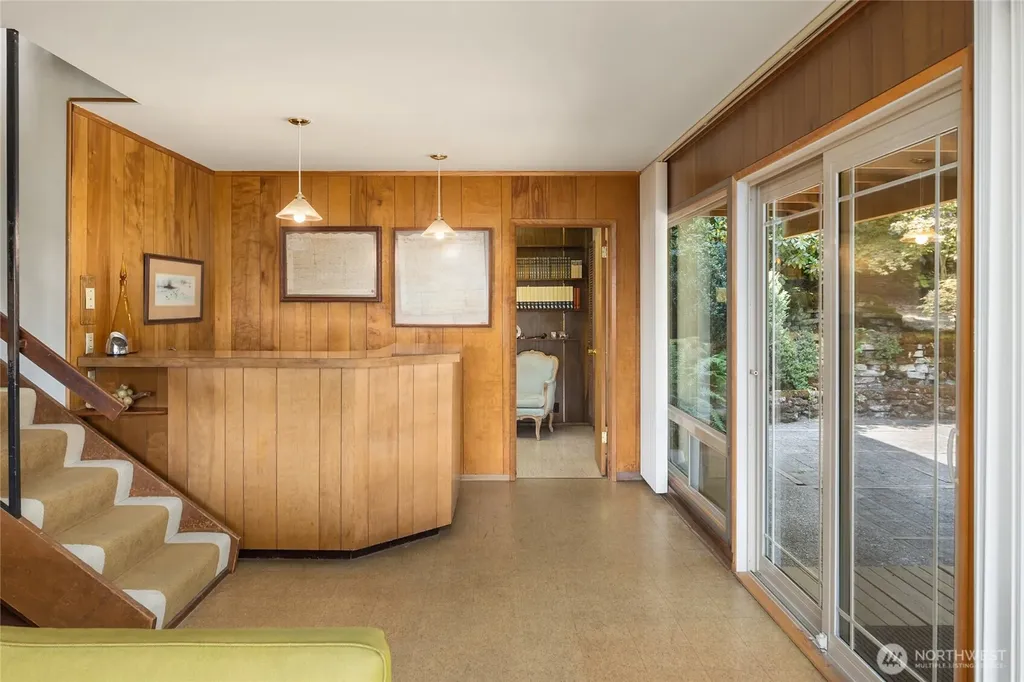 9226 SE 60th Street Mercer Island WA 98040