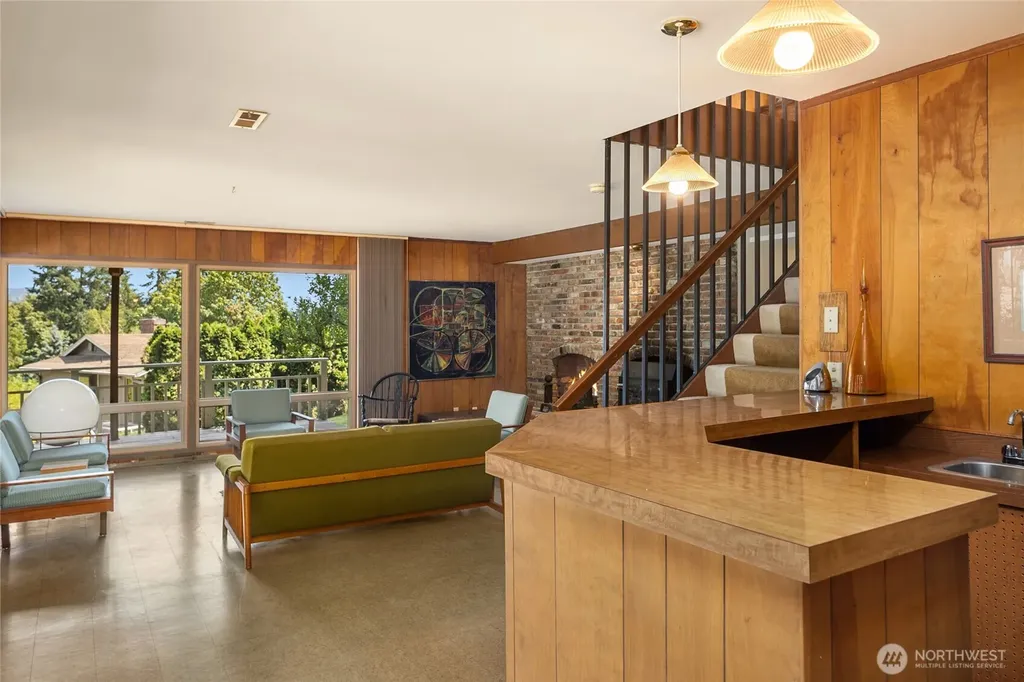 9226 SE 60th Street Mercer Island WA 98040