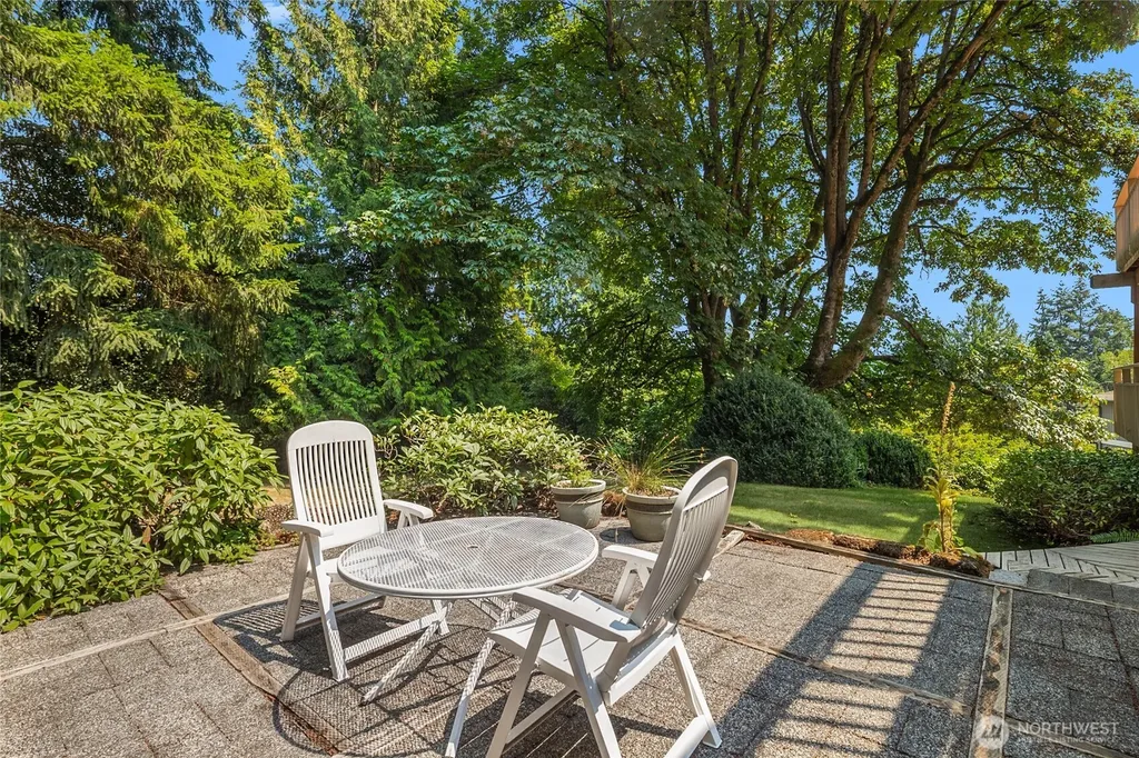 9226 SE 60th Street Mercer Island WA 98040