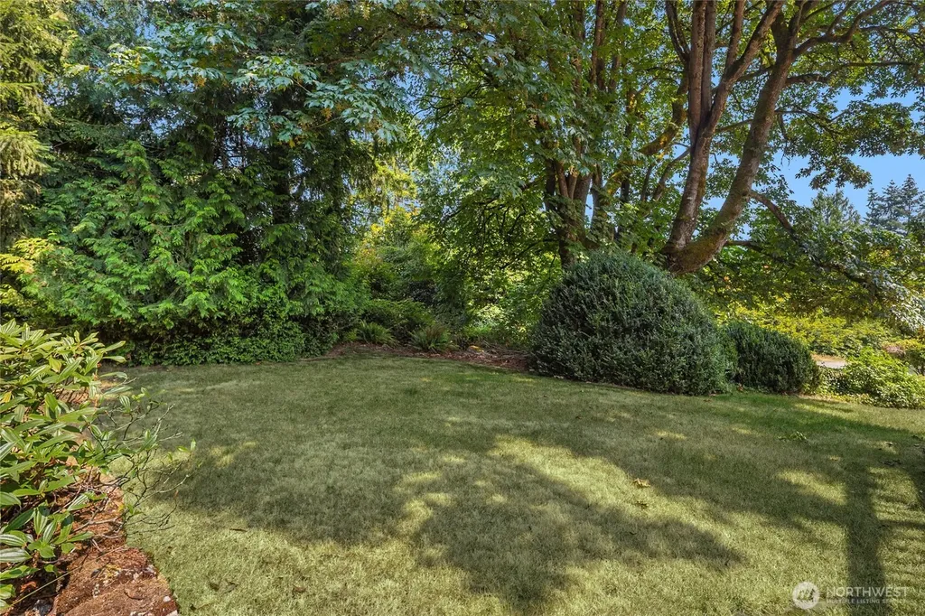 9226 SE 60th Street Mercer Island WA 98040