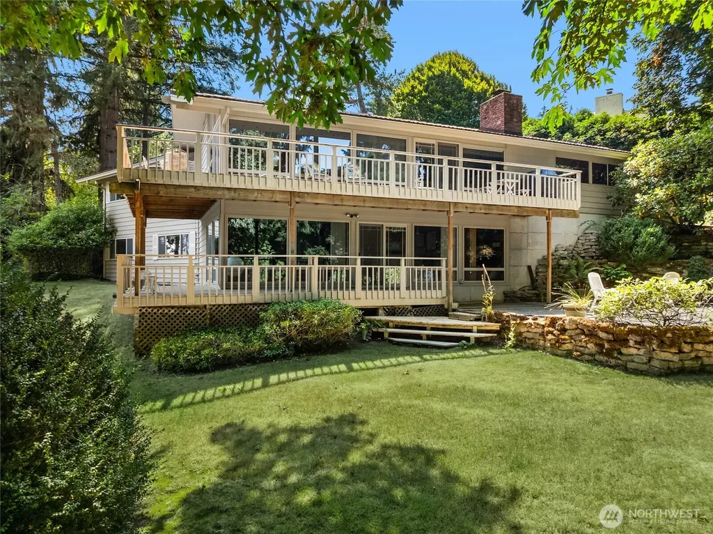 9226 SE 60th Street Mercer Island WA 98040