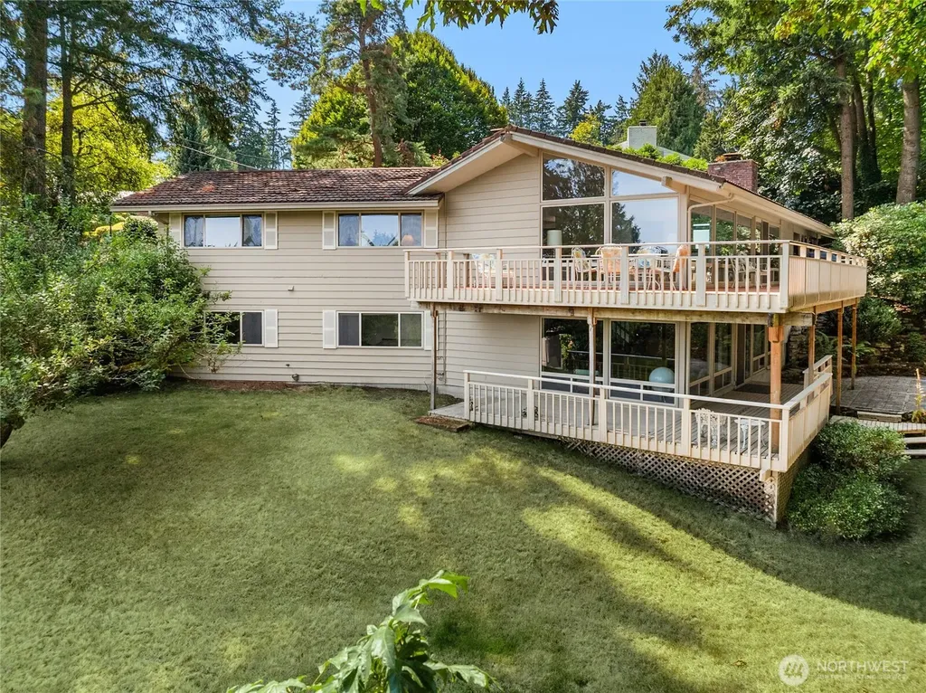 9226 SE 60th Street Mercer Island WA 98040