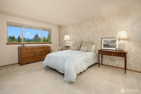 9226 SE 60th Street Mercer Island WA 98040