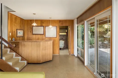 9226 SE 60th Street Mercer Island WA 98040