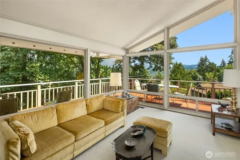 9226 SE 60th Street Mercer Island WA 98040