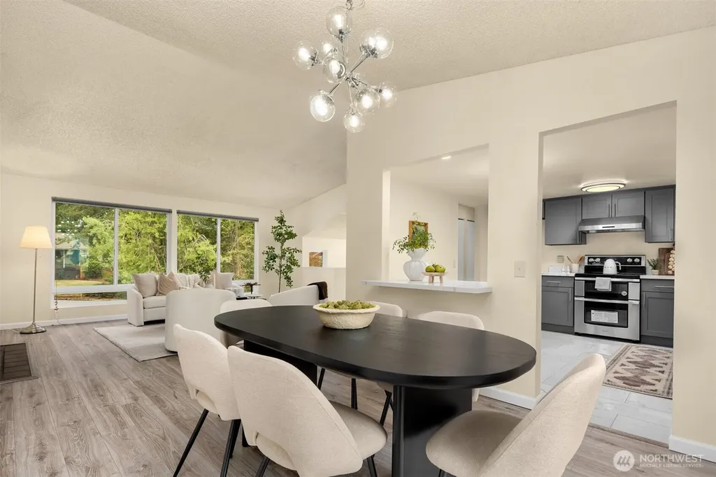 13012 SE 47th Street Bellevue WA 98006