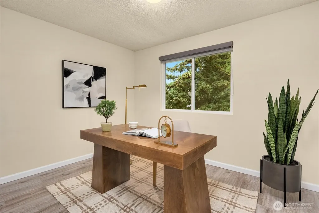 13012 SE 47th Street Bellevue WA 98006