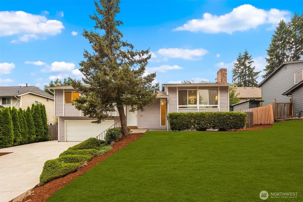 13012 SE 47th Street Bellevue WA 98006