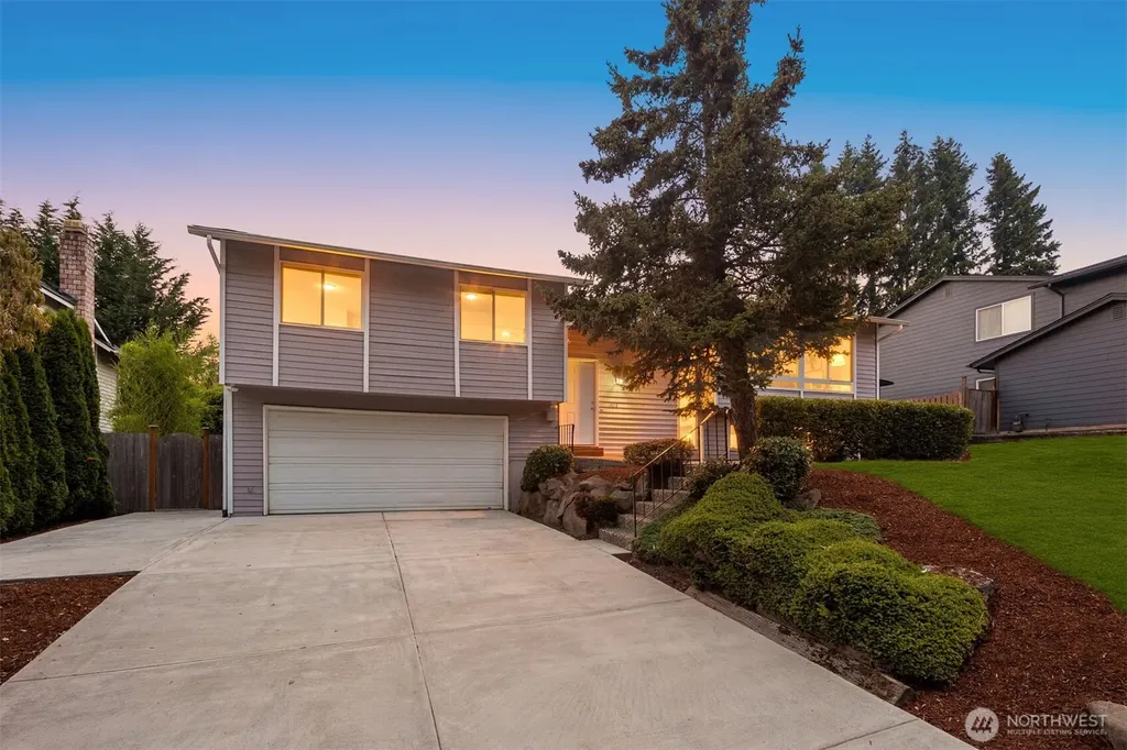 13012 SE 47th Street Bellevue WA 98006