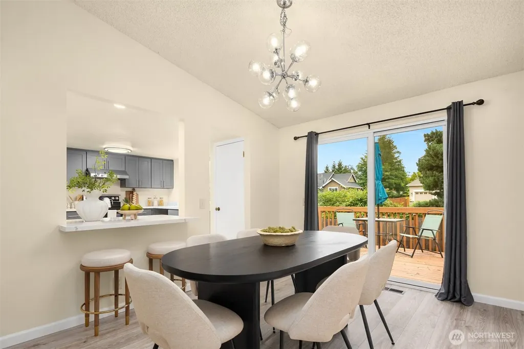 13012 SE 47th Street Bellevue WA 98006