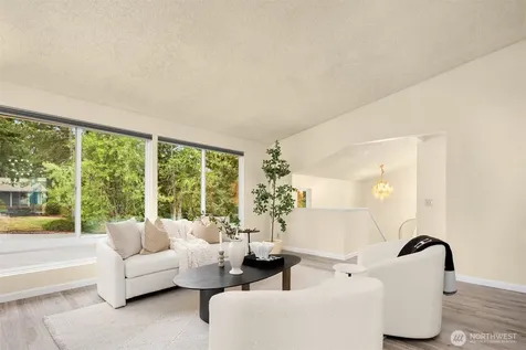 13012 SE 47th Street Bellevue WA 98006