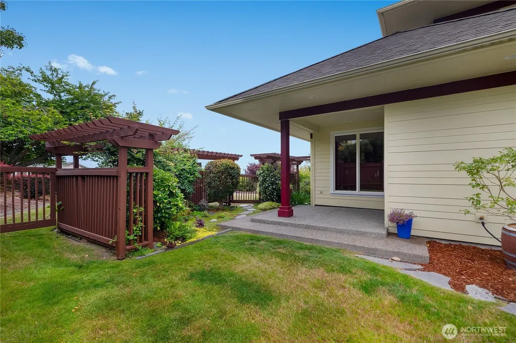 2306 Glen Kerry Court SE Olympia WA 98513
