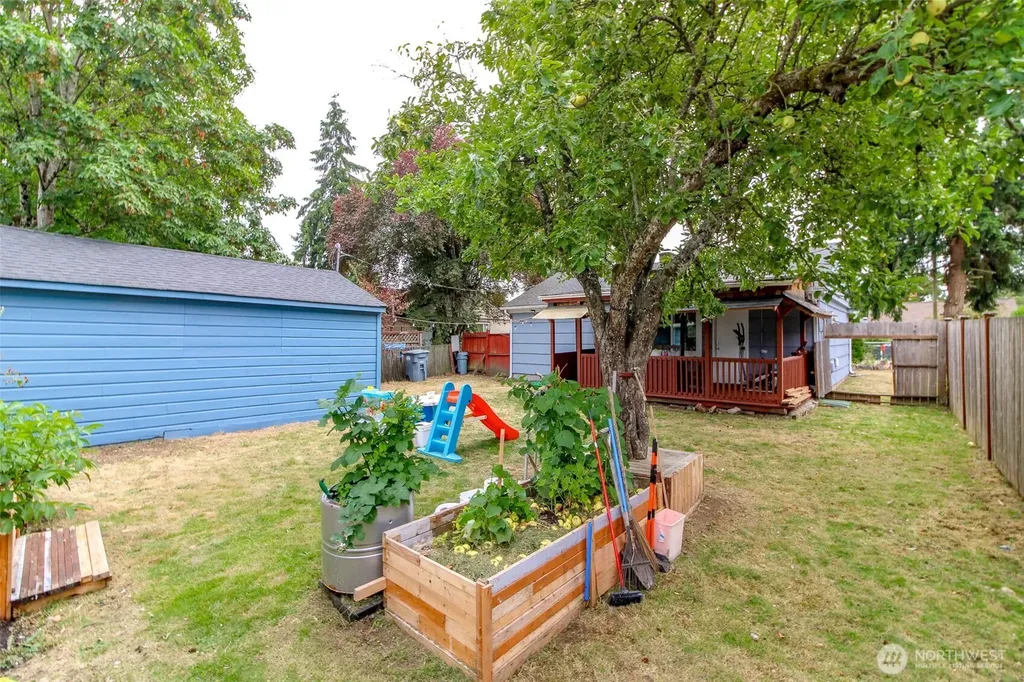 1425 118th Street S Tacoma WA 98444