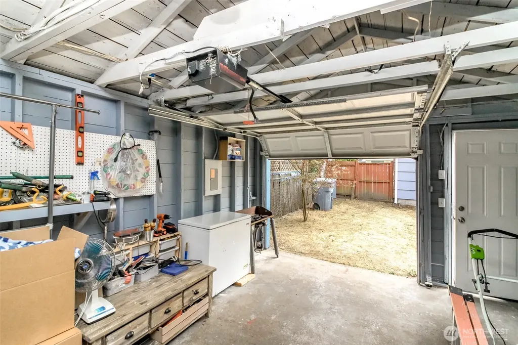 1425 118th Street S Tacoma WA 98444