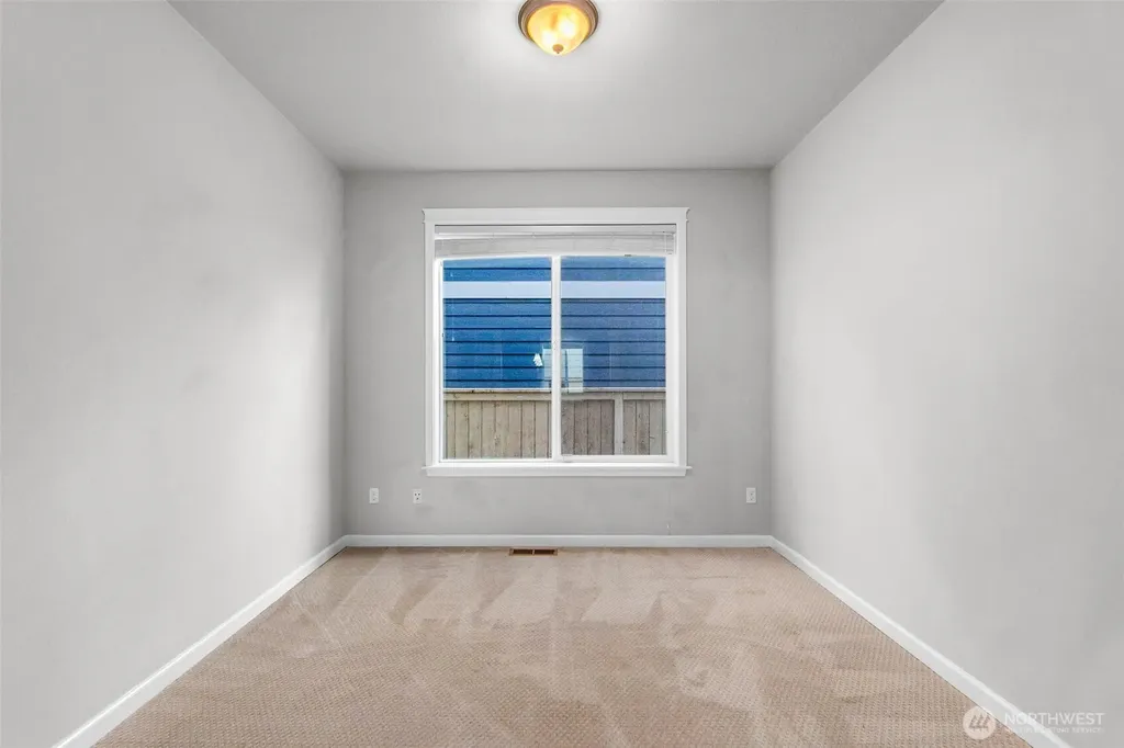 4335 Dudley Drive NE Olympia WA 98516