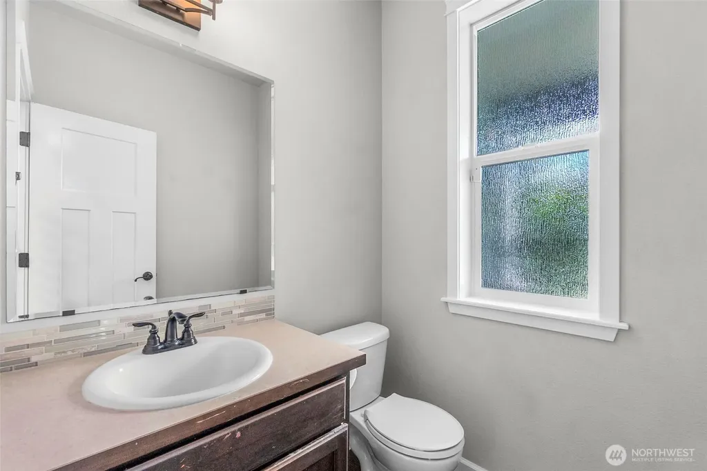 4335 Dudley Drive NE Olympia WA 98516