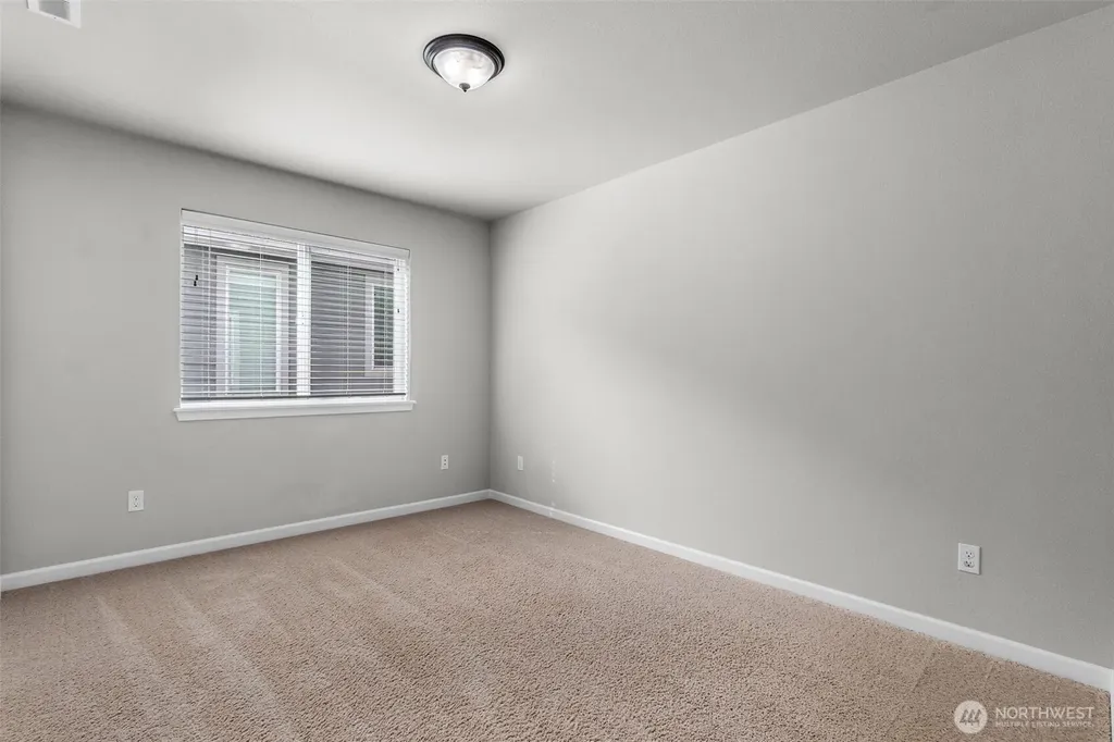 4335 Dudley Drive NE Olympia WA 98516