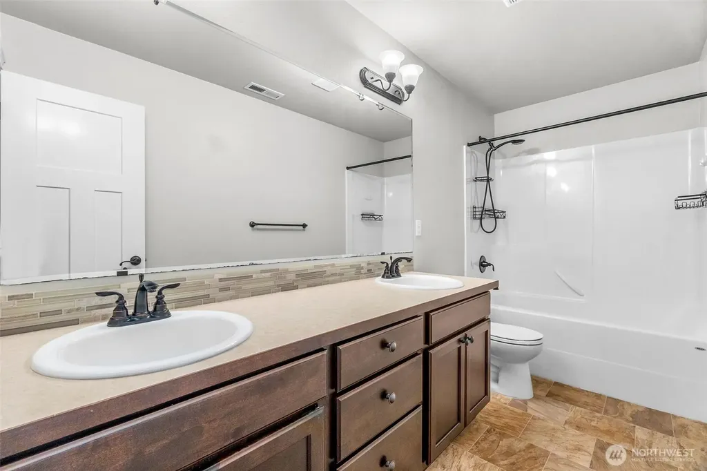 4335 Dudley Drive NE Olympia WA 98516