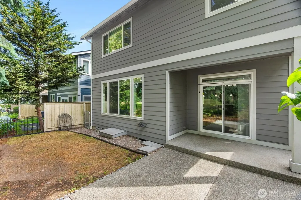 4335 Dudley Drive NE Olympia WA 98516