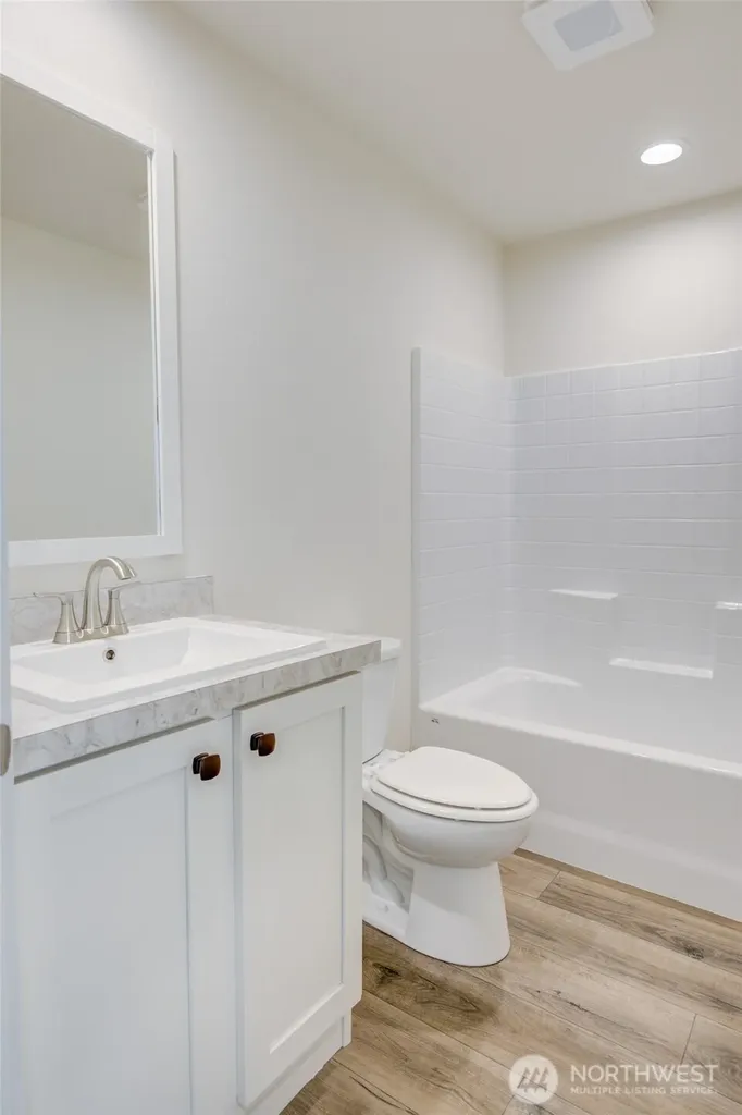 1246 Camero Loop SW Ocean Shores WA 98569