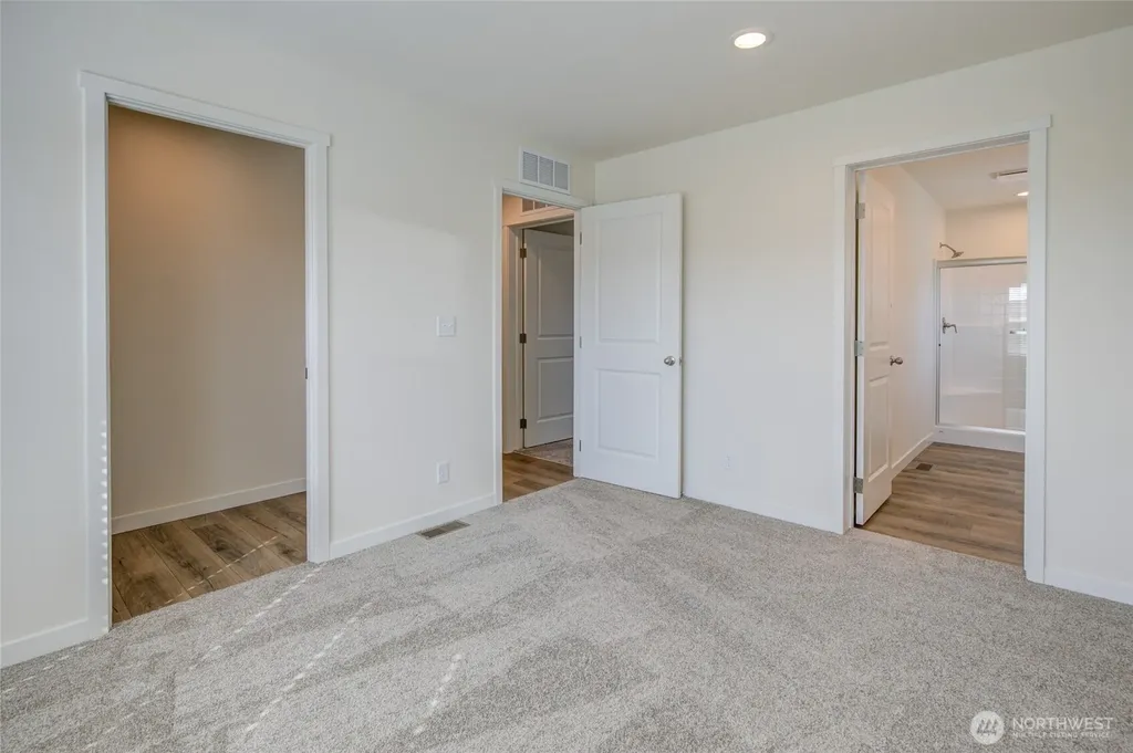 1246 Camero Loop SW Ocean Shores WA 98569