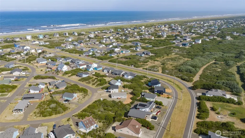 1246 Camero Loop SW Ocean Shores WA 98569