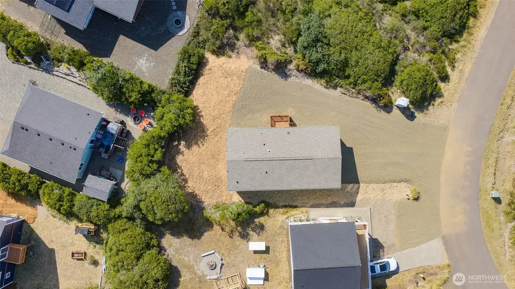 1246 Camero Loop SW Ocean Shores WA 98569