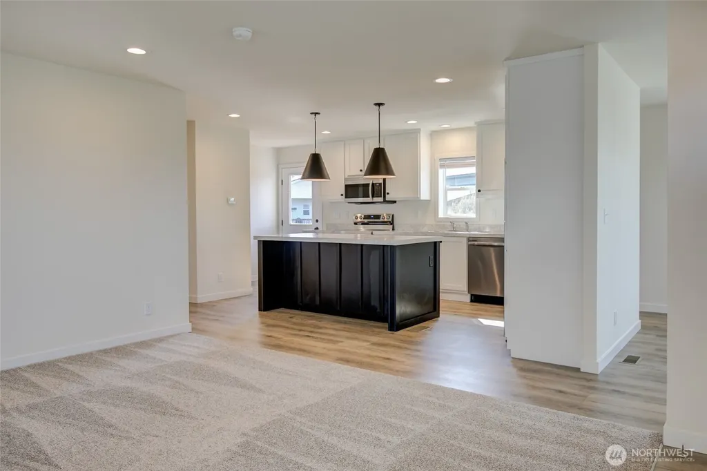 1246 Camero Loop SW Ocean Shores WA 98569