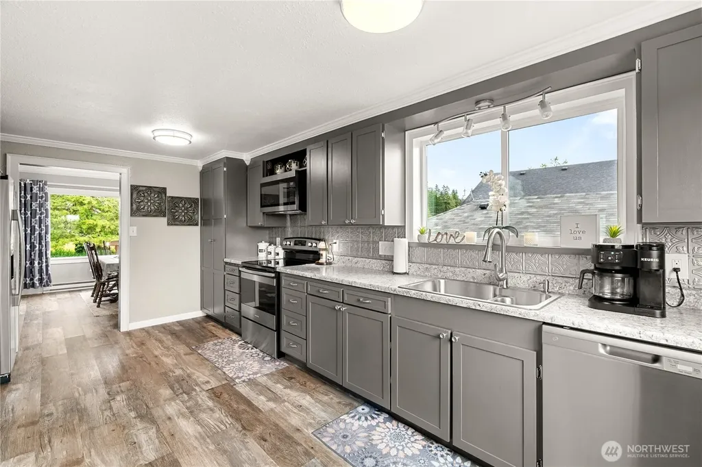114 Chenault Avenue Hoquiam WA 98550