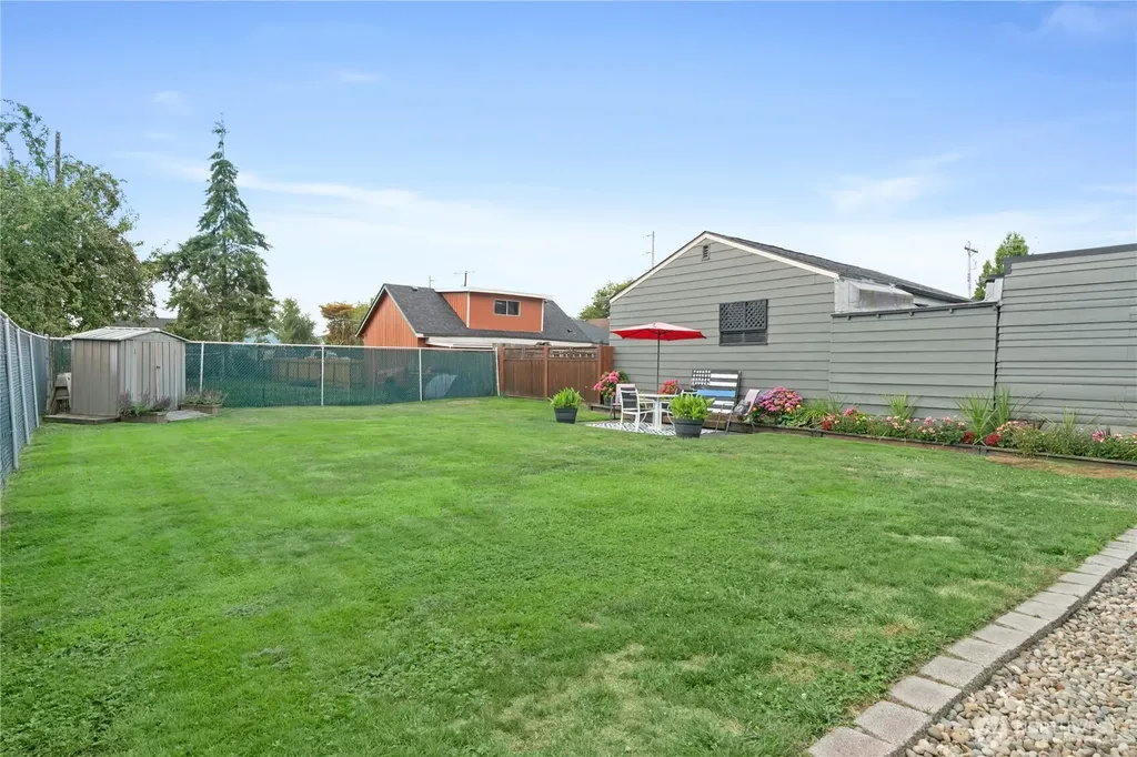 114 Chenault Avenue Hoquiam WA 98550