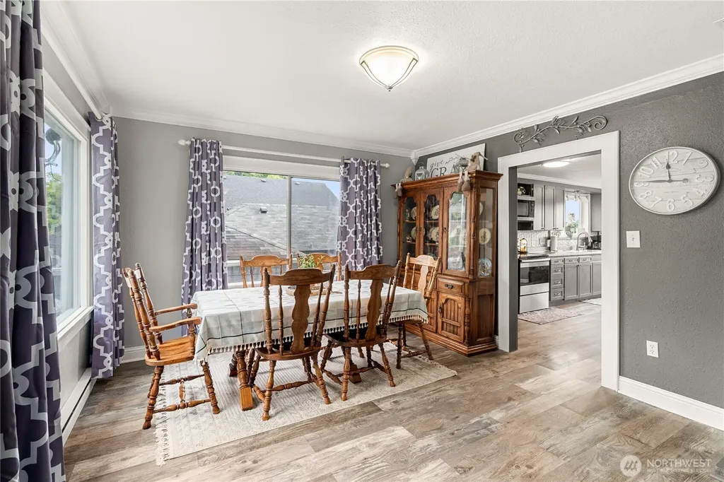 114 Chenault Avenue Hoquiam WA 98550
