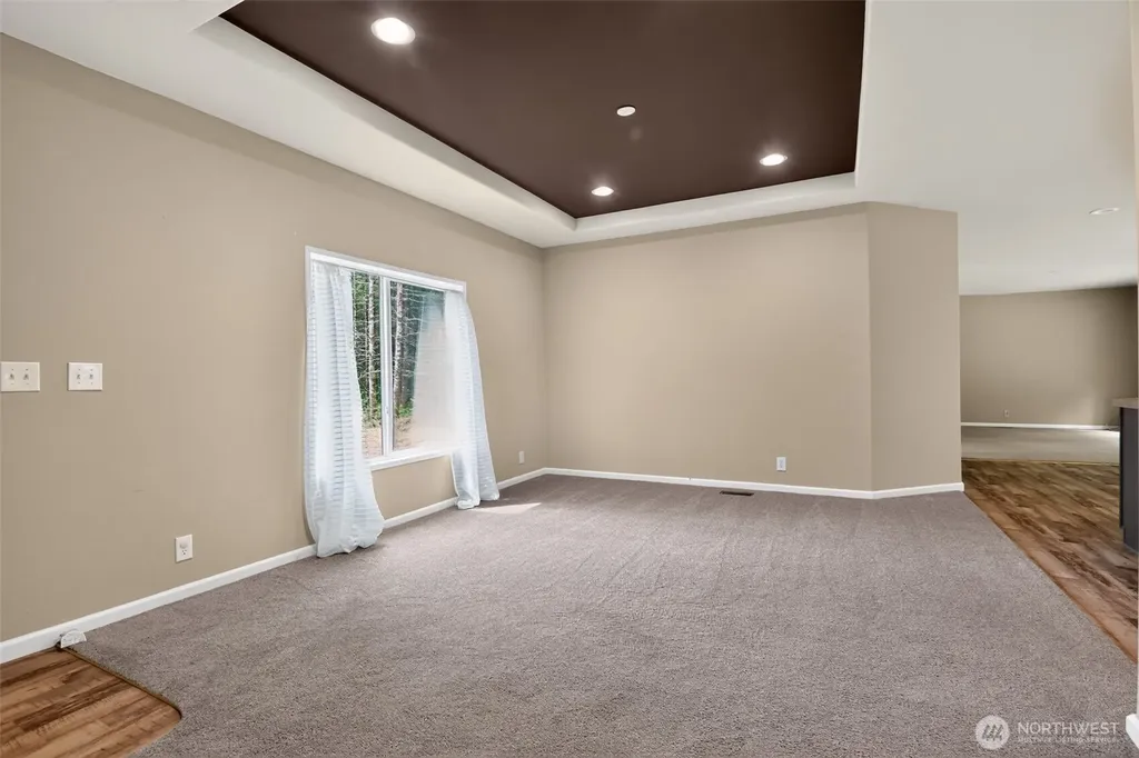 27129 Lake Riley Arlington WA 98223