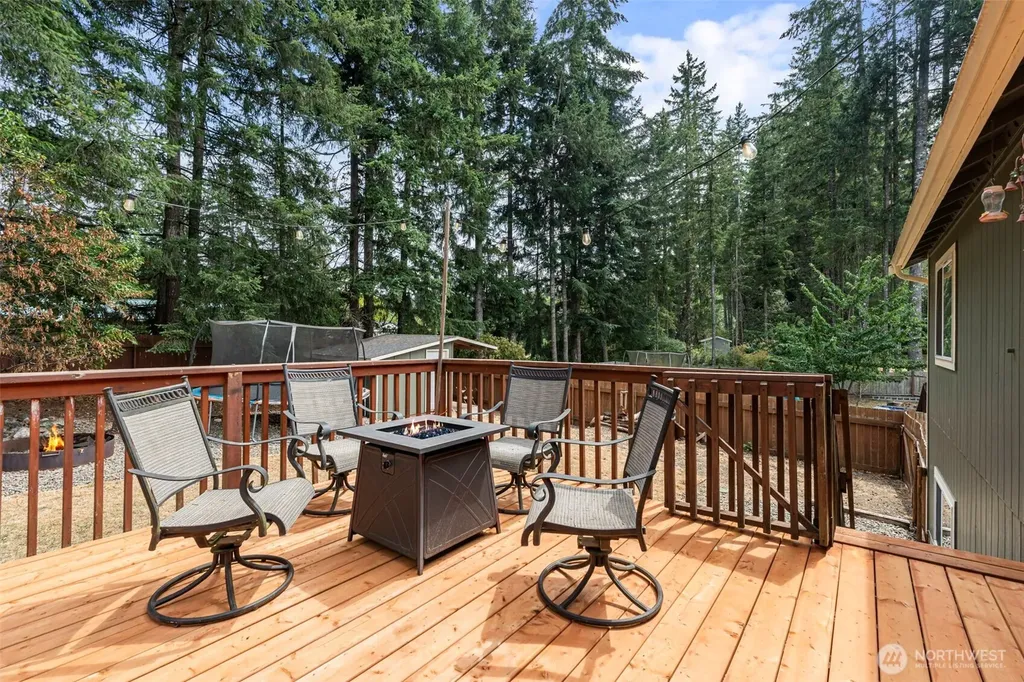 360 E Road Of Tralee Shelton WA 98584