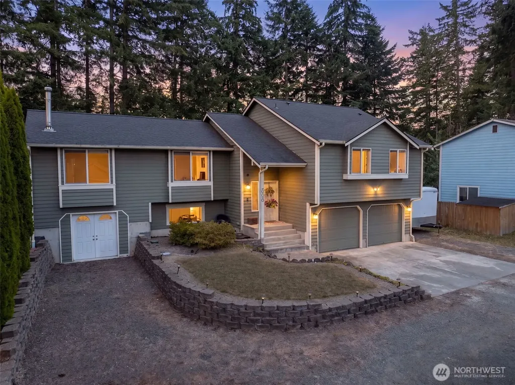 360 E Road Of Tralee Shelton WA 98584