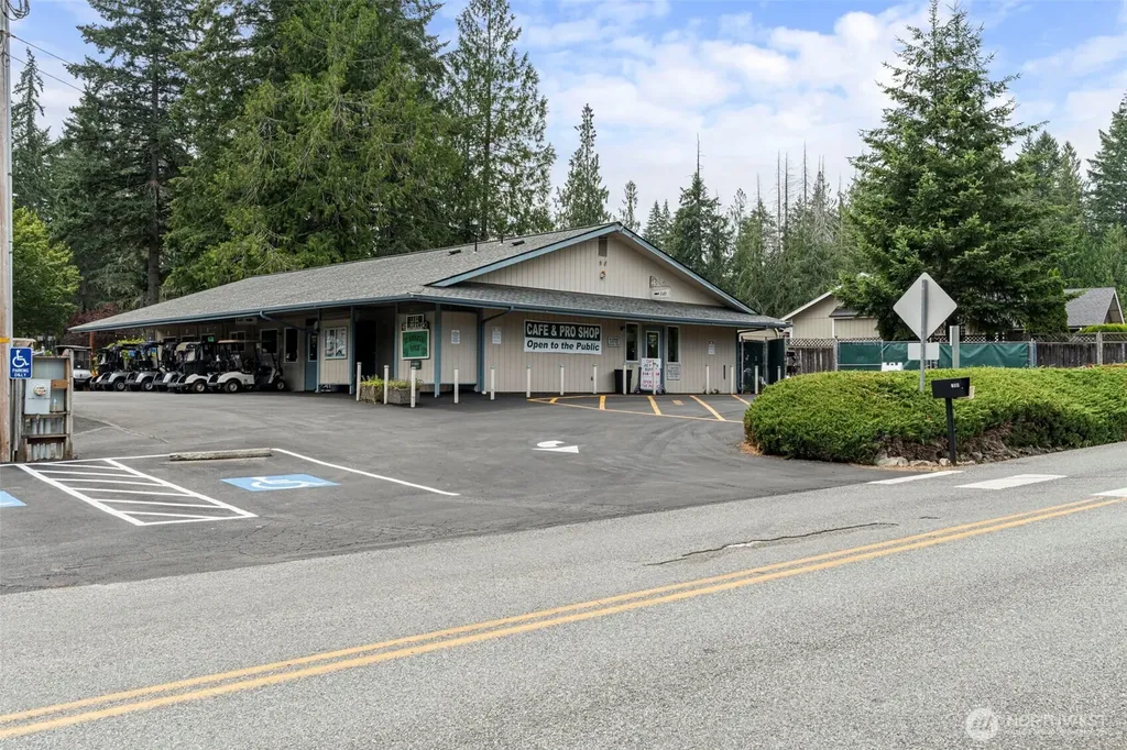360 E Road Of Tralee Shelton WA 98584